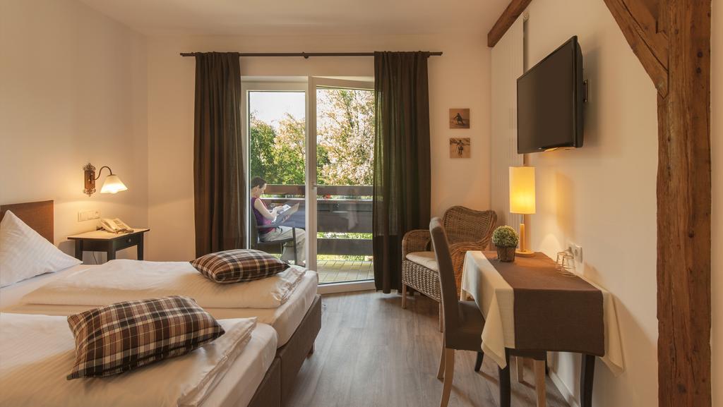 Gasthof Badl - Bed & Breakfast Hall in Tirol Exterior photo